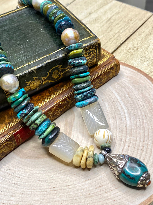 Turquoise and Edison pearl necklace with turquoise Tibet pendant