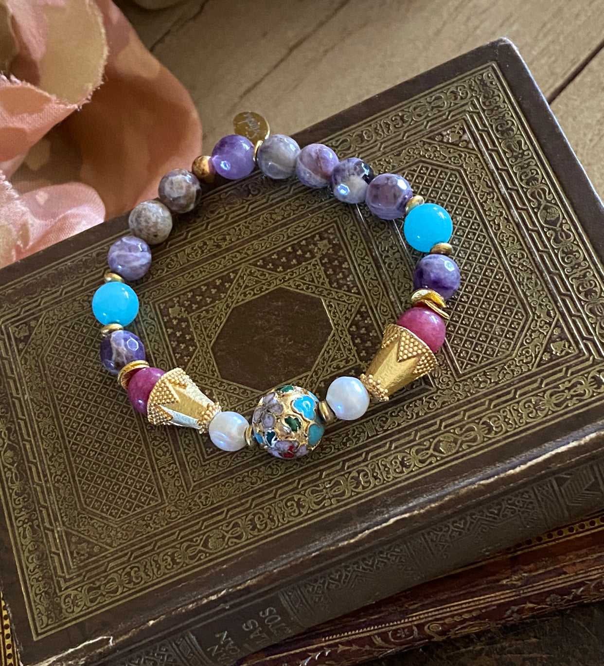 TEST NOT FOR SALE Cloisonné, Pearl, and amethyst bracelet