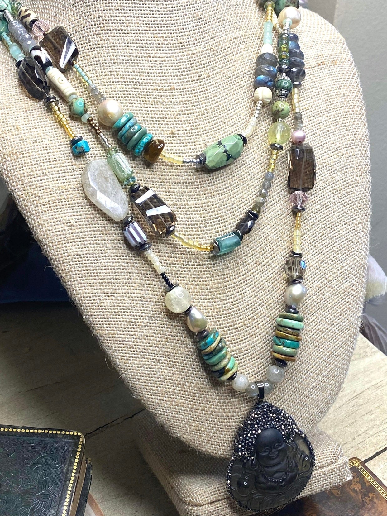 Buddha necklace Smokey quartz and labradorsite