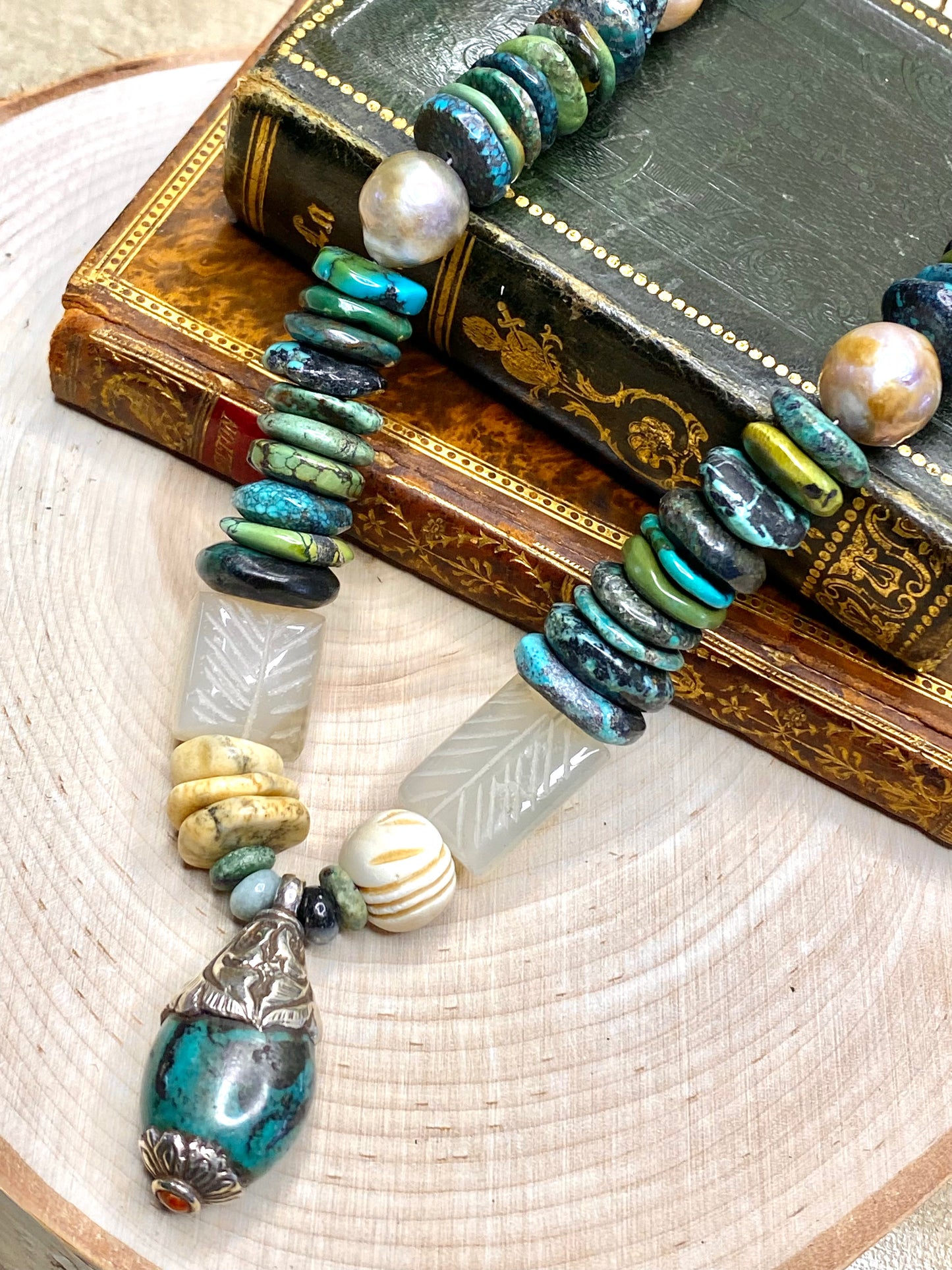 Turquoise and Edison pearl necklace with turquoise Tibet pendant